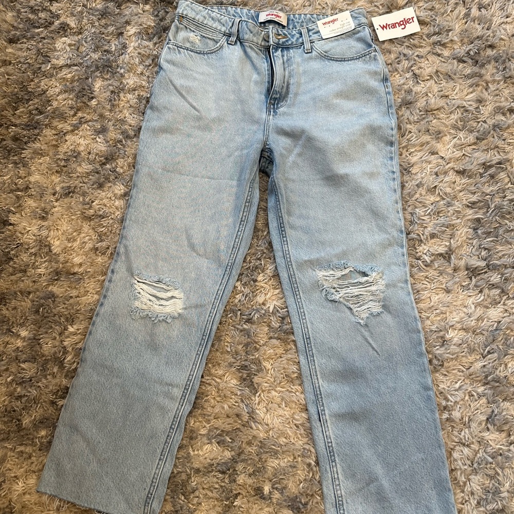 Brand new with tags wrangler jeans size 6/28